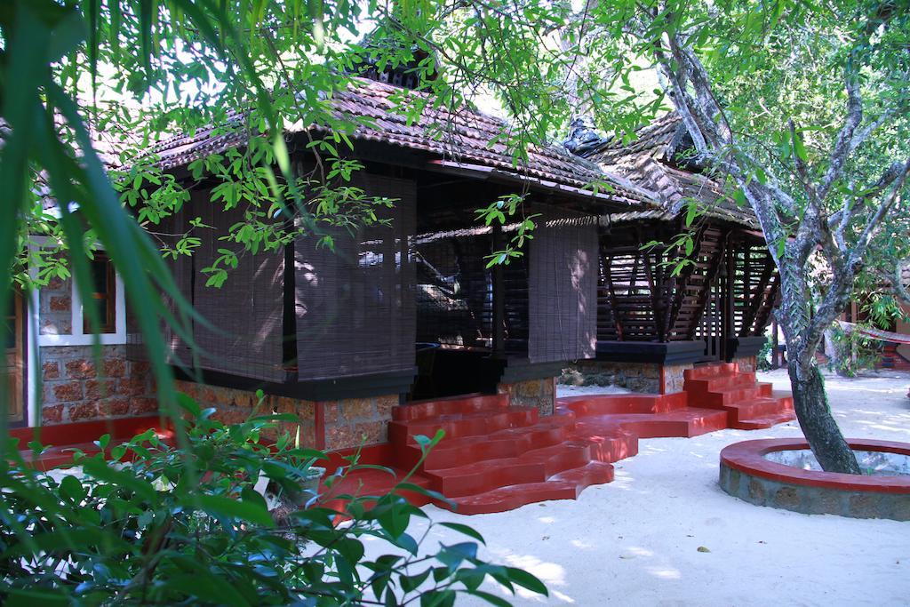 Arakkal Heritage Mararikulam Exteriör bild