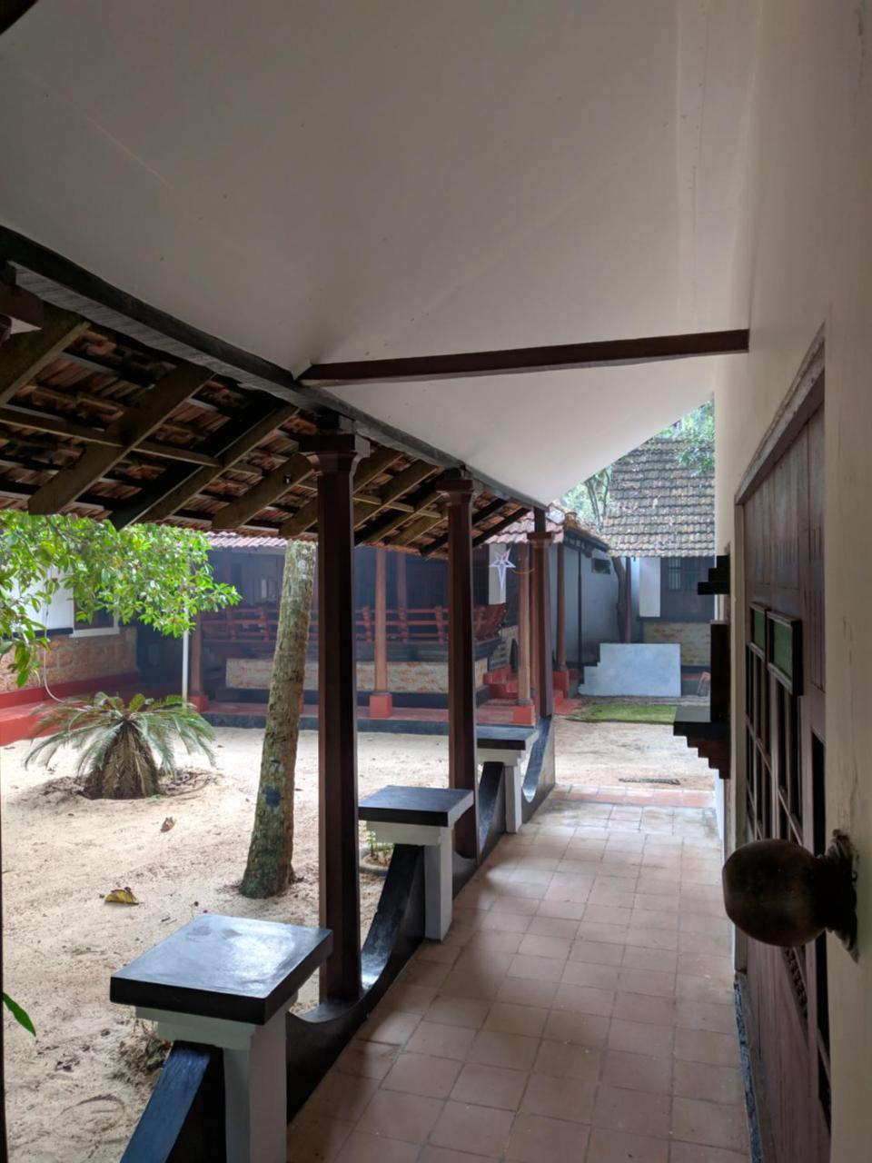 Arakkal Heritage Mararikulam Exteriör bild